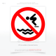 Знак запрета «Не прыгать с бортиков бассейна», который применяется для предотвращения травматизма, обеспечения безопасности посетителей бассейна и поддержания порядка в зоне плавания, в местах, где прыжки могут быть опасными из-за определенных обстоятельс